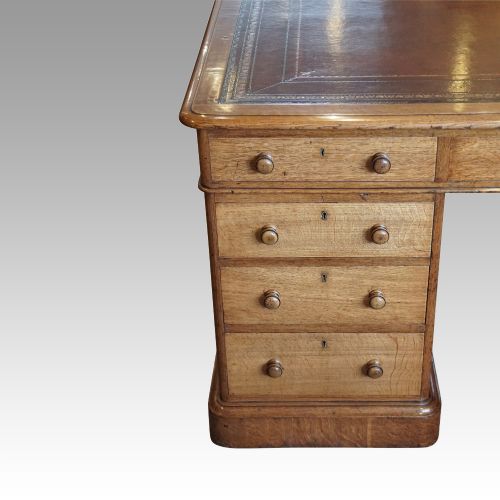 fig 5. Victorian oak partners desk