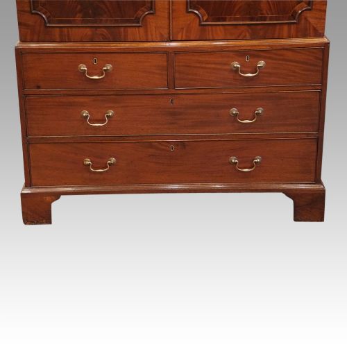 fig 1. George III mahogany linen press