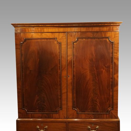 fig 4. George III mahogany linen press