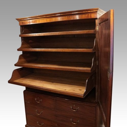 fig 8. George III mahogany linen press