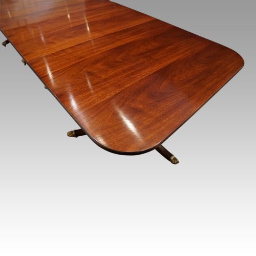 fig 4. Regency style mahogany 3 pillar dining table