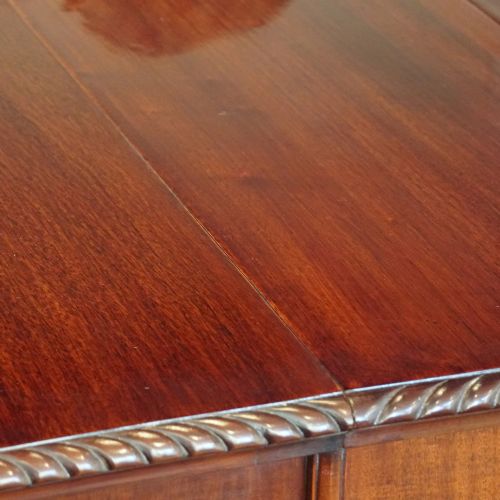 fig 5. Edwardian mahogany extending dining table
