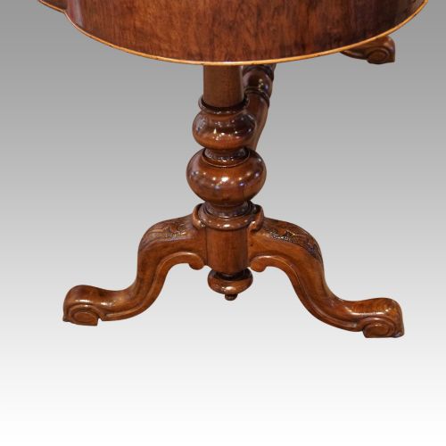 fig 6. Victorian inlaid walnut kidney desk