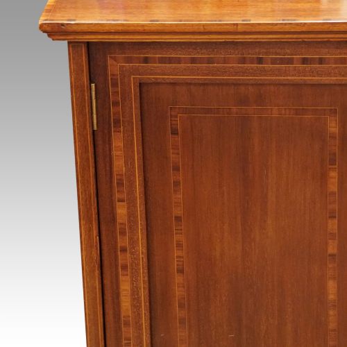 fig 4. Pair Edwardian mahogany bedside cabinets