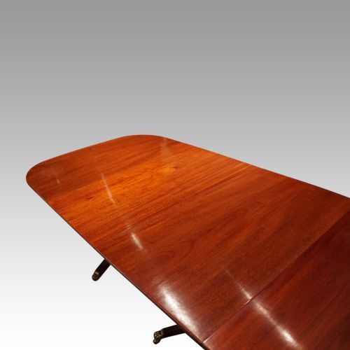 fig 8. Edwardian mahogany 3 pillar dining table