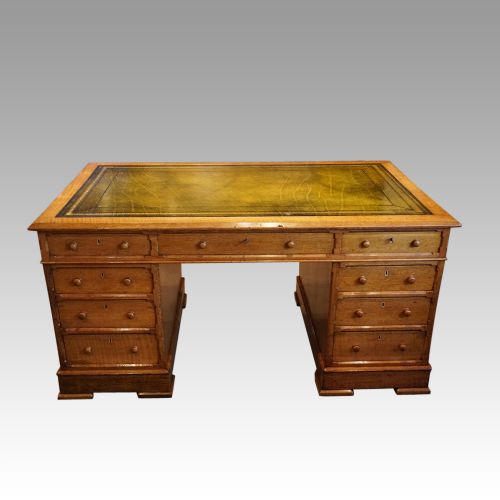 fig 5. Victorian oak partners desk