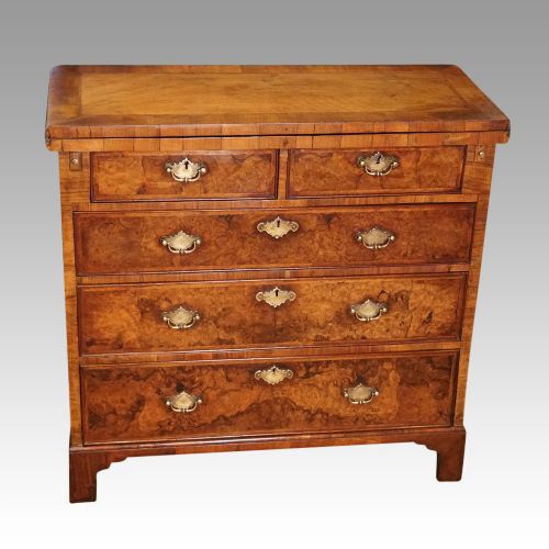 19thc. Walnut Batchelors Chest
