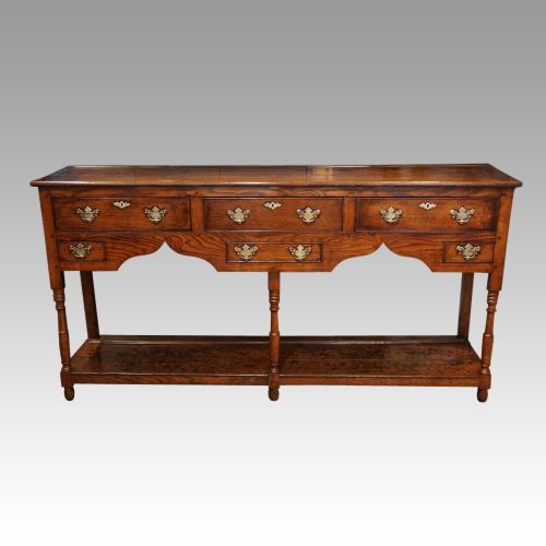 fig 2. Georgian oak pot board dresser