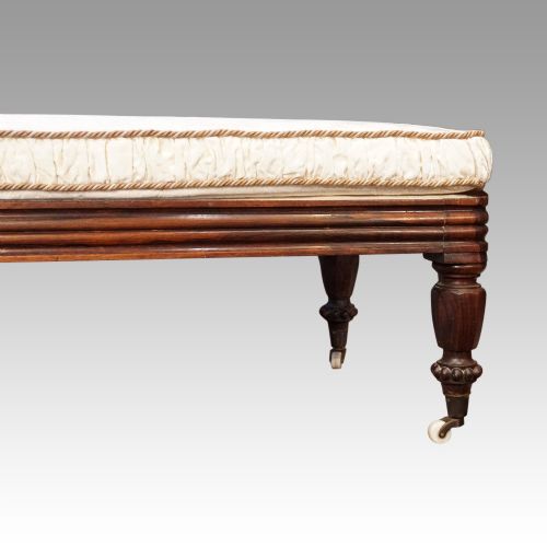 fig 2. William IV rosewood chaise lounge