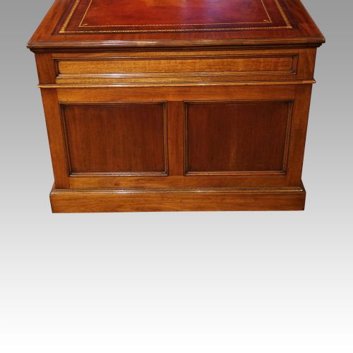 fig 6. Edwardian mahogany partners desk
