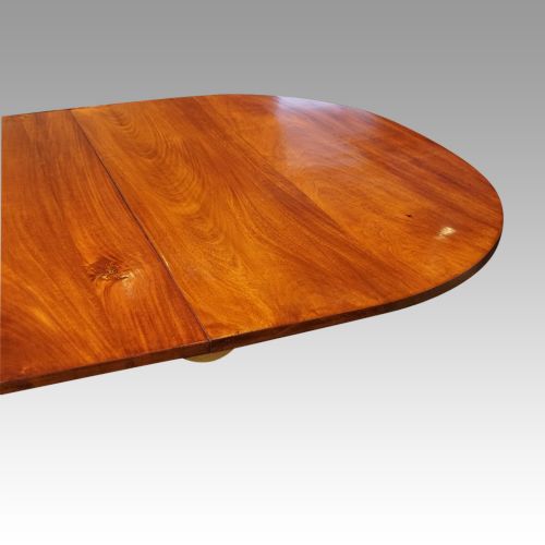 fig 5. Georgian style mahogany dining table