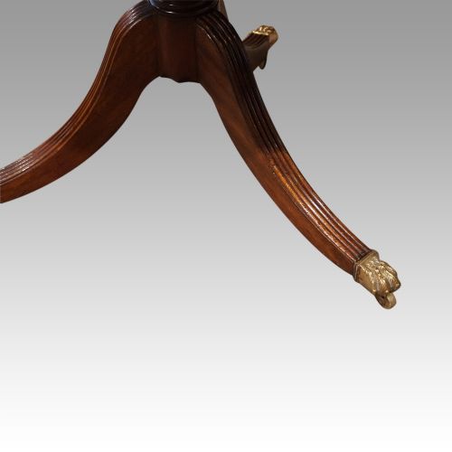 fig 7. Georgian style mahogany dining table