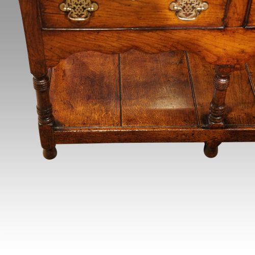 fig 3. George III oak dresser base