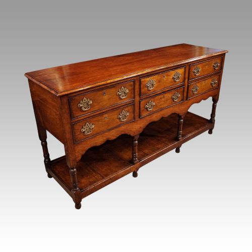 fig 4. George III oak dresser base