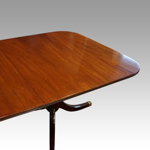 fig 5. George V mahogany twin pillar dining table