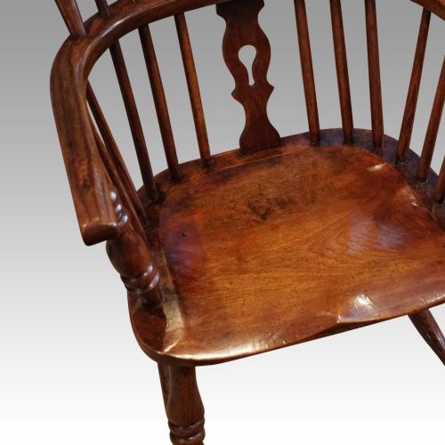 fig 5. Pair of 19thc Windsor armchairs