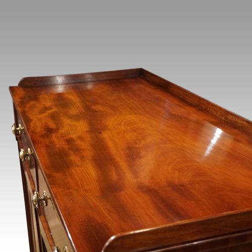 fig 6. Georgian mahogany linen press 