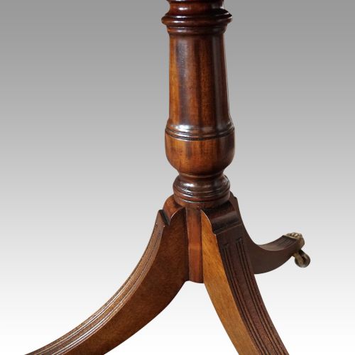 fig 2. Regency style twin pillar dining table