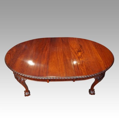 fig 6. Edwardian oval extending dining table