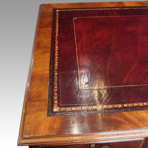 fig 1. George V mahogany pedestal desk