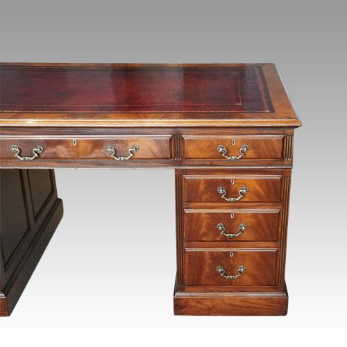 fig 4. George V mahogany pedestal desk