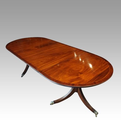 fig 1. George V mahogany dining table