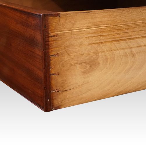 fig 7. Pair of Georgian bow chests of drawers
