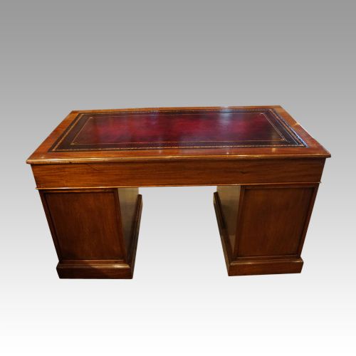 fig 5. Victorian mahogany pedestal desk