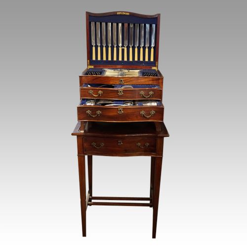 Edwardian Mahogany Canteen of Cutlery