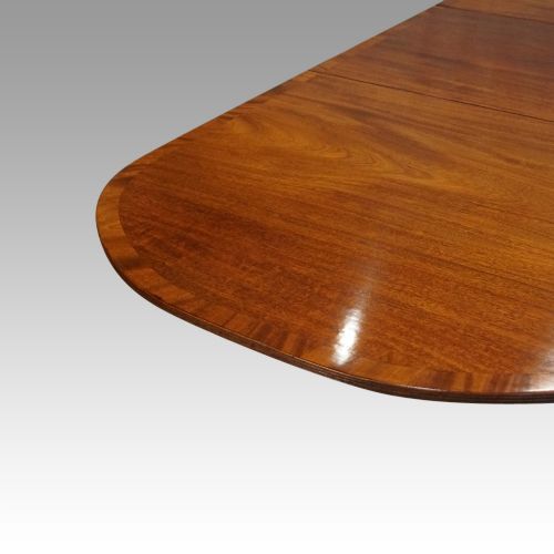 fig 8. George V mahogany pedestal dining table