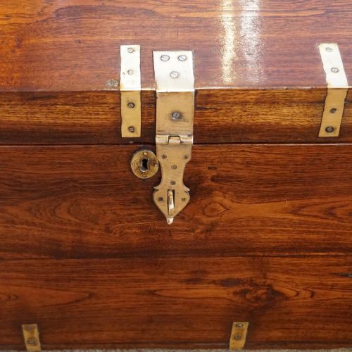 fig 3. Victorian military campaign chest