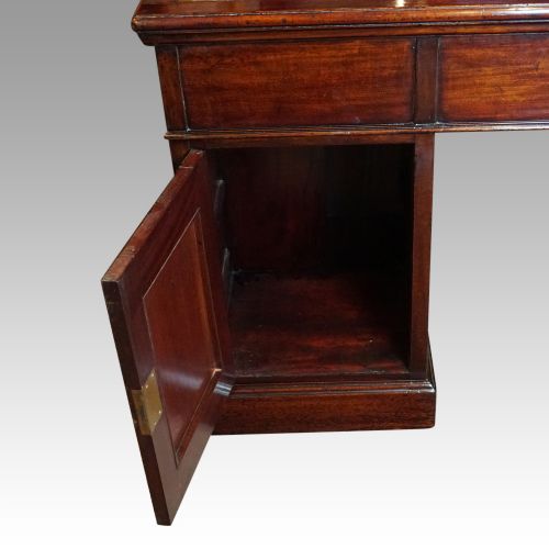 fig 5. Edwardian mahogany partners desk