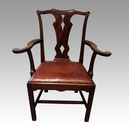 fig 1. Set of 8 mahogany Georgian style chairs