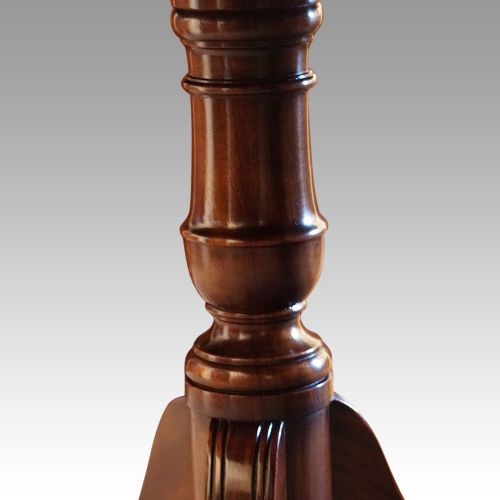 fig 1. Georgian style mahogany twin pillar dining table