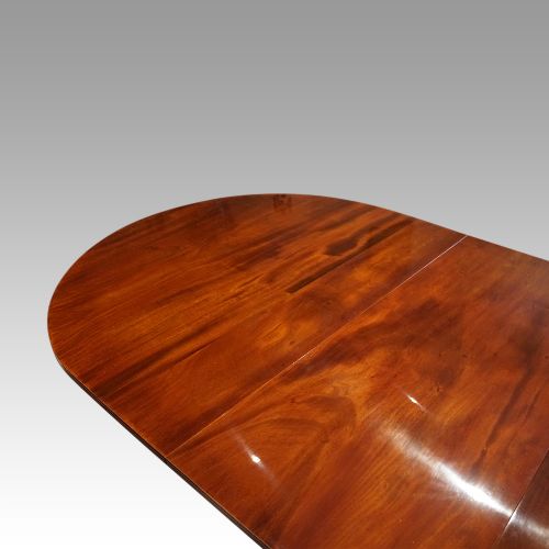 fig 3. Georgian style mahogany twin pillar dining table