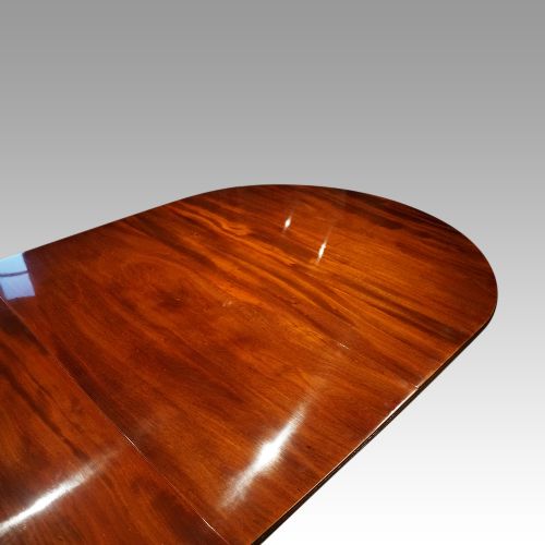 fig 5. Georgian style mahogany twin pillar dining table