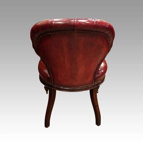 fig 7. Pair of Victorian leather desk chairs