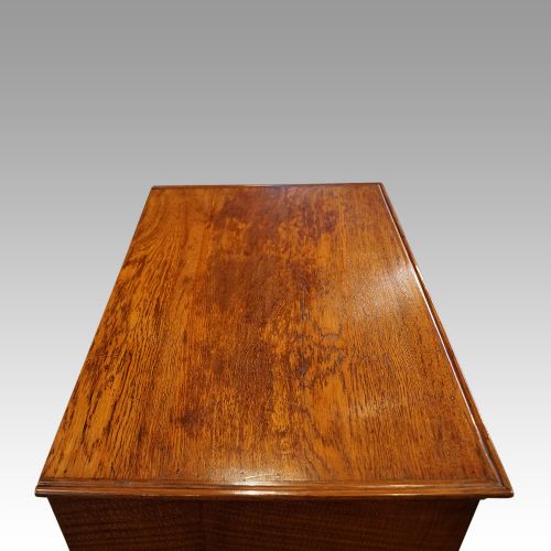 fig 4. George III oak chest