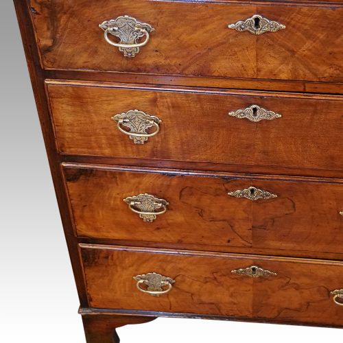 fig 4. Walnut small chest of drawers