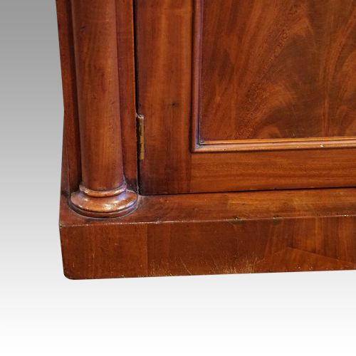 fig 1. Victorian mahogany chiffonier