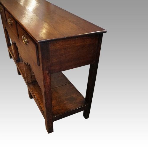 fig 4. Georgian oak pot board dresser base