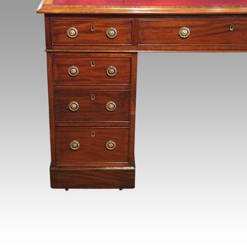 fig 5. Georgian Mahogany Partners Desk