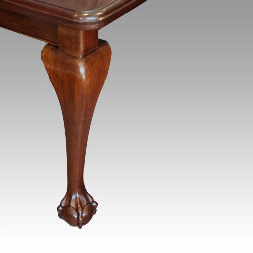 fig 4. Edwardian mahogany 8 seat dining table