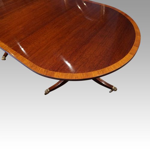 fig 10. George VI twin pillar dining table