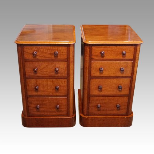 Pair Victorian Mahogany Bedside Chests