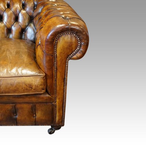 fig 1. Leather button back 2-seat Chesterfield