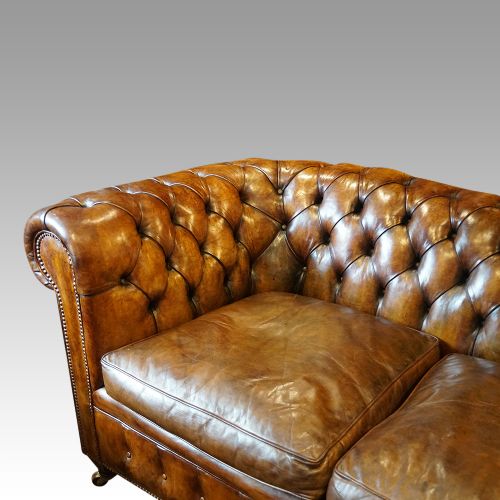 fig 4. Leather button back 2-seat Chesterfield
