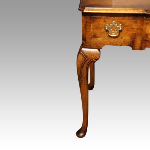 fig 5. Queen Anne style walnut side table