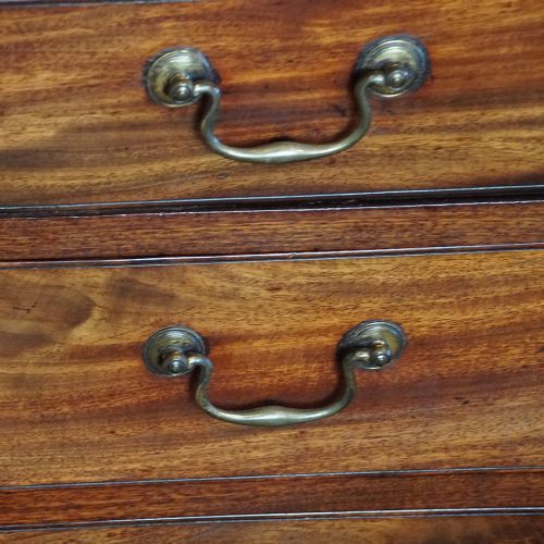 fig 5. George III mahogany bureau