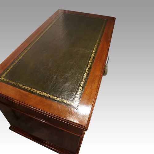 fig 1. Victorian pedestal desk
